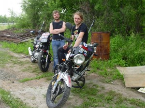 Парни с Киева на своих мотоциклах